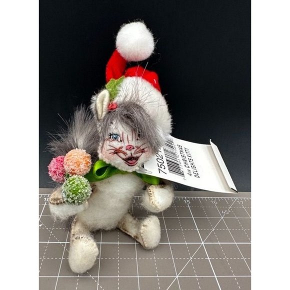 Anna Lee 6 inch 2012 Kitten Christmas Cloth Figure. with...